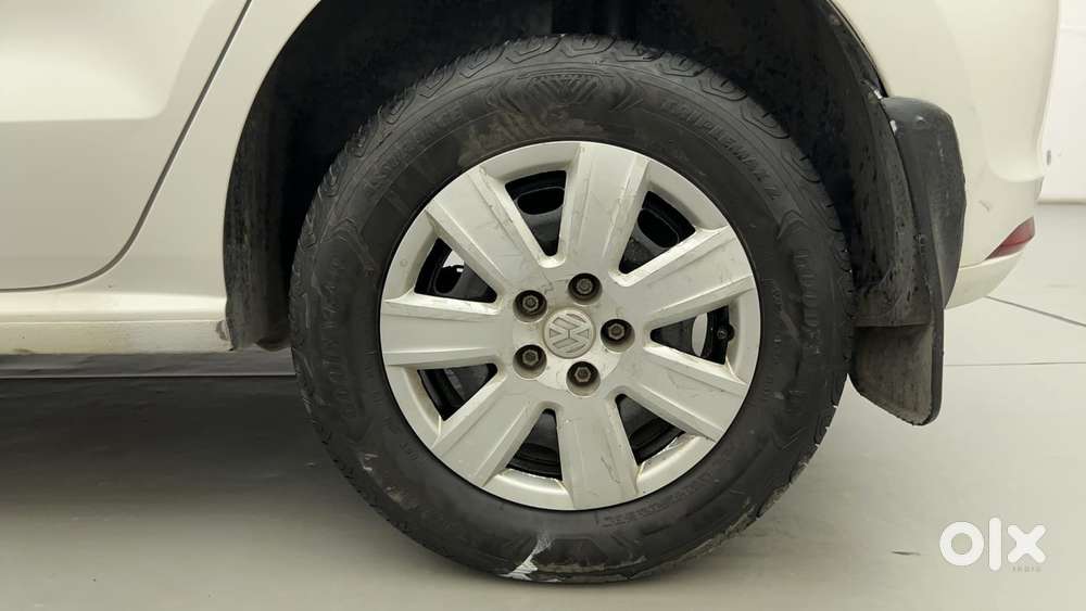Volkswagen Polo Petrol Trendline 1.2l, 2016, Petrol