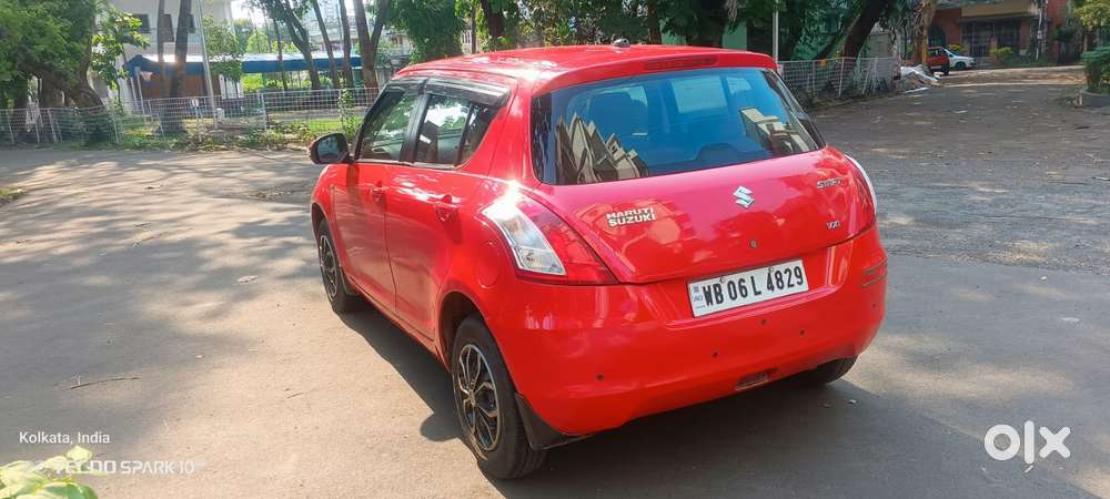 Maruti Suzuki Swift Vxi + Manual, 2015, Petrol