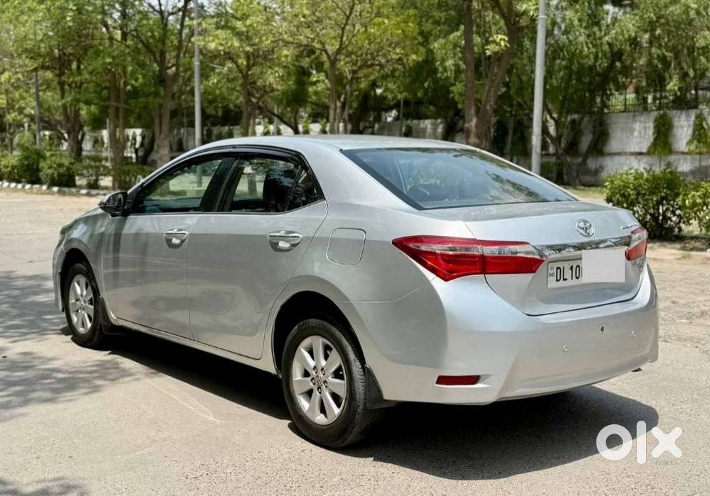 Toyota Corolla Altis, 2016, Petrol