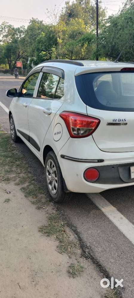 Hyundai Grand I10 1.2 Kappa Sportz (o), 2017, Petrol