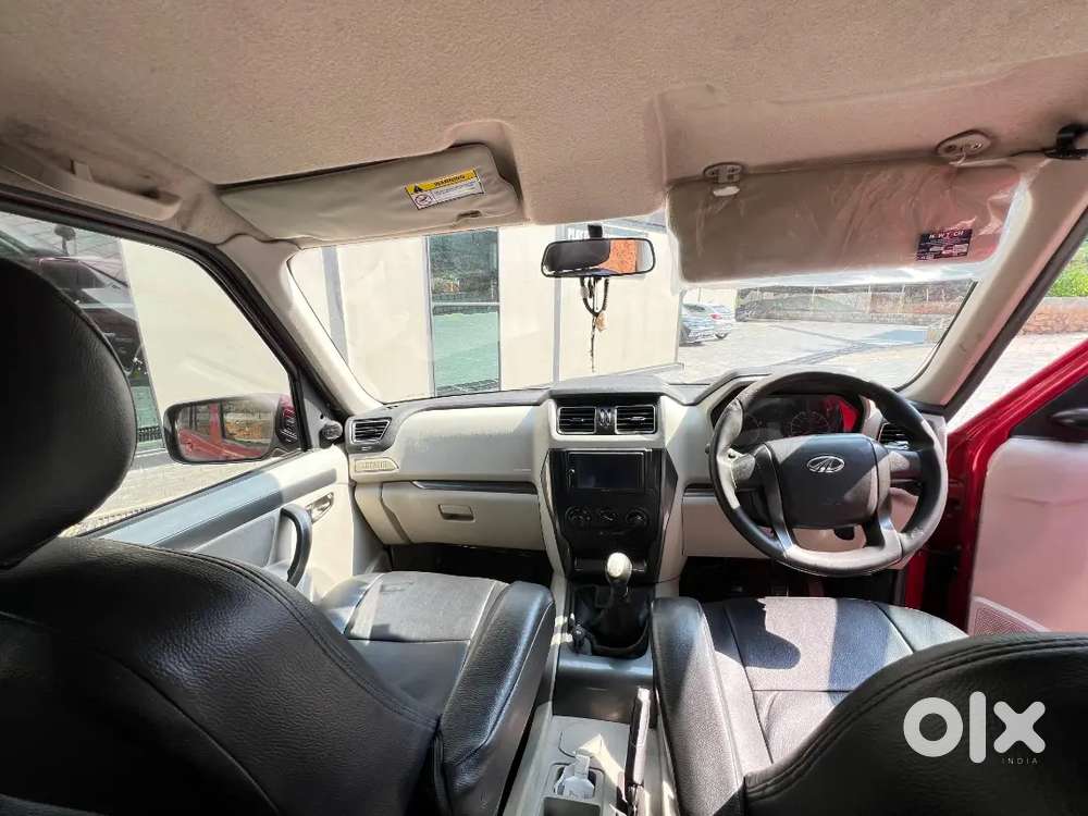 Mahindra Bolero Neo 2017 Diesel 200000 Km Driven
