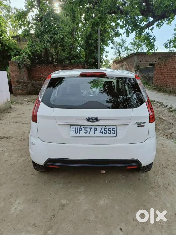 Gaadi Me Koi Dikat Nhi Hai