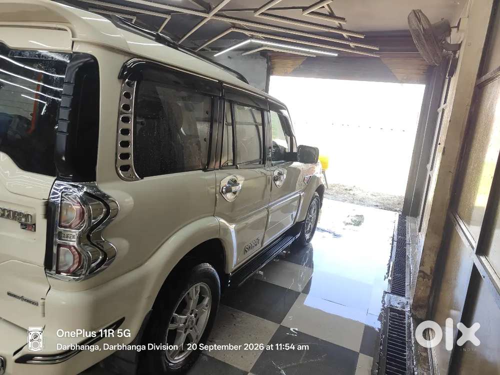 Mahindra Scorpio S10 2017 Diesel Manual