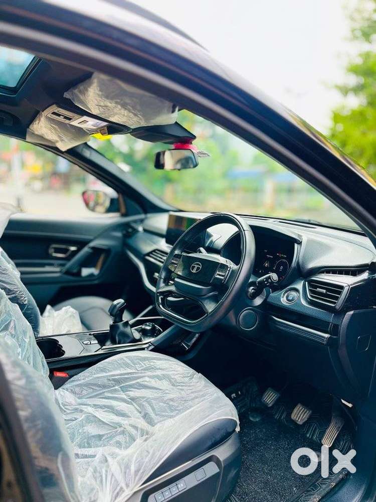 Tata Safari Adventure X Plus 7 Str Dark Edition, 2025, Diesel