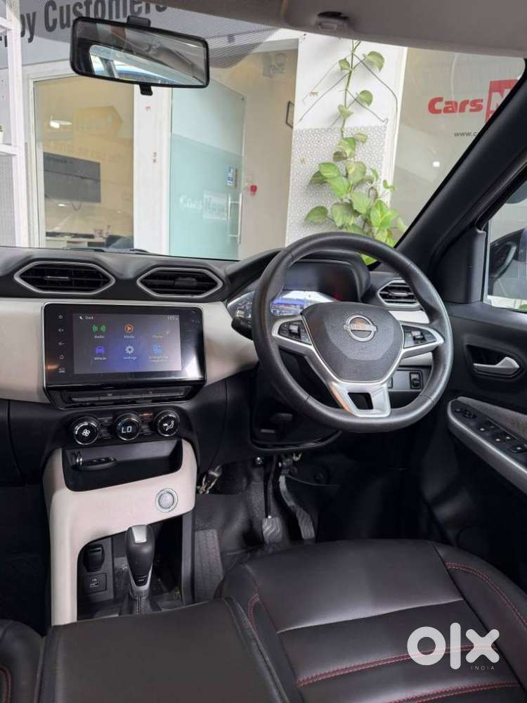 Nissan New Mpv, 2023, Petrol