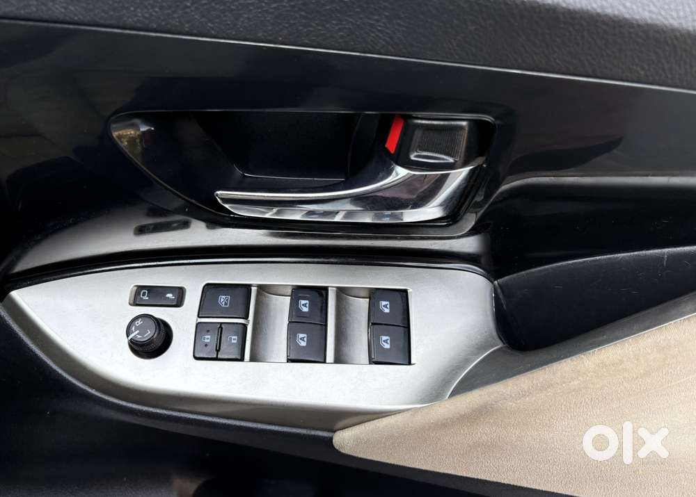 Toyota Innova Crysta 2.8z Automatic, 2019, Diesel
