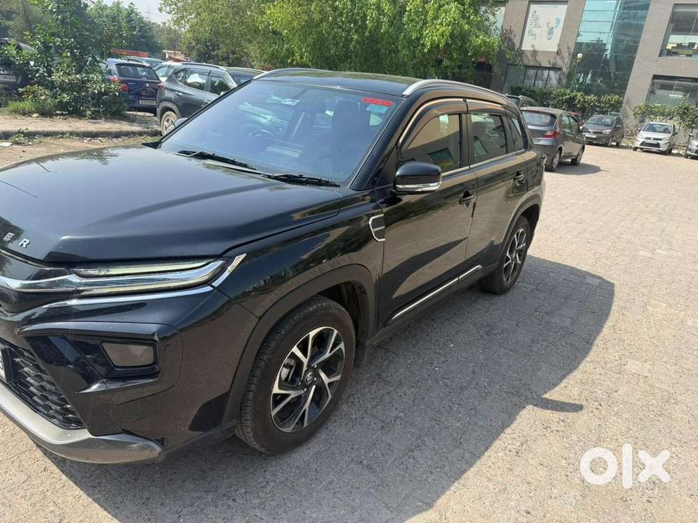 Toyota Urban Cruiser Hyryder 2025 Petrol 44000 Km Driven