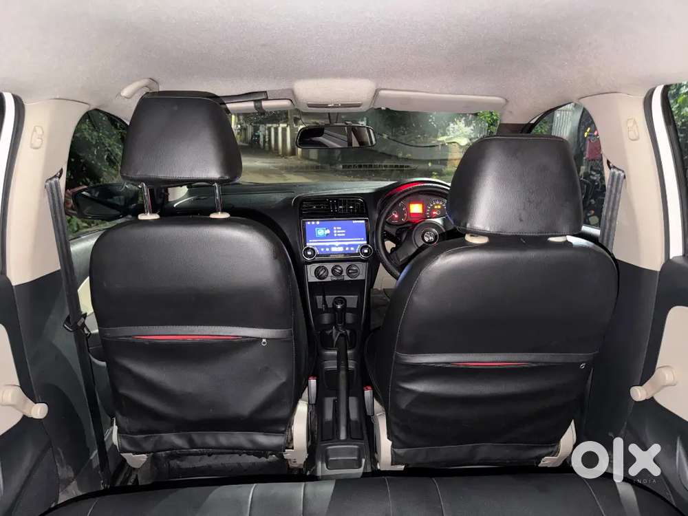 Volkswagen Polo 2011 Car