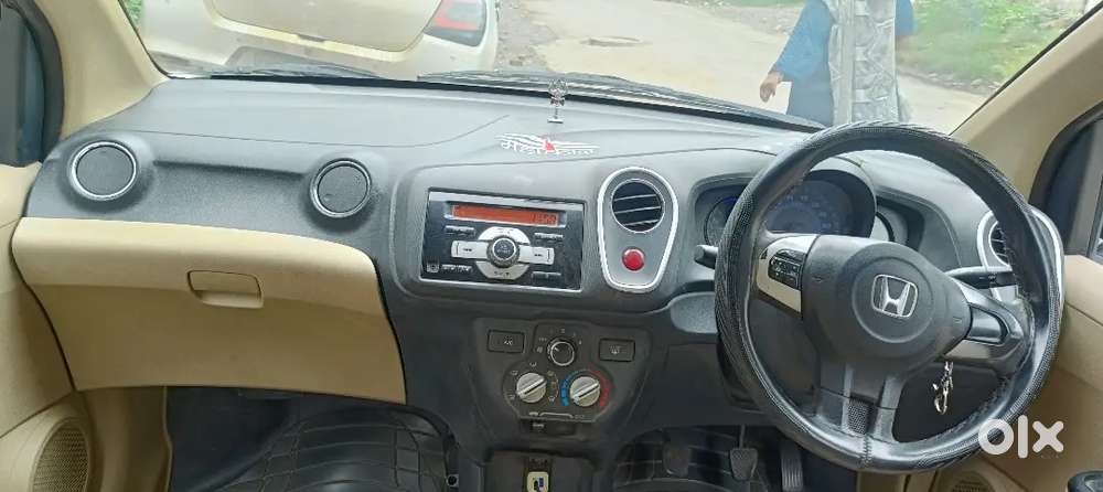 Honda Mobilio 1.5 2015 डीज़ल मैन्युअल
