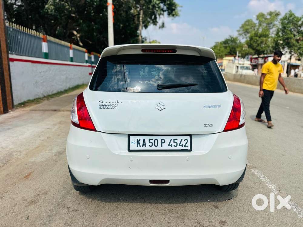 Maruti Suzuki Swift Amt Zxi, 2016, Petrol