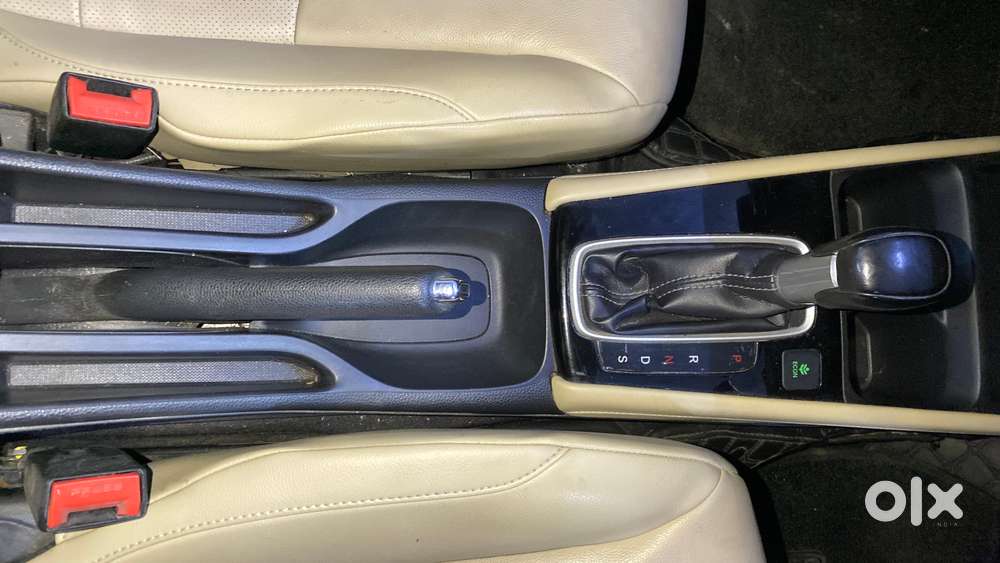 Honda City 1.5 Zx Cvt I-vtec, 2022, Petrol