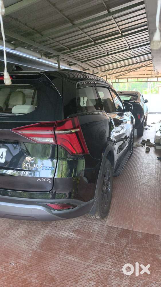 Mahindra Xuv700 2.2 Ax 7 Diesel At Str, 2025, Diesel