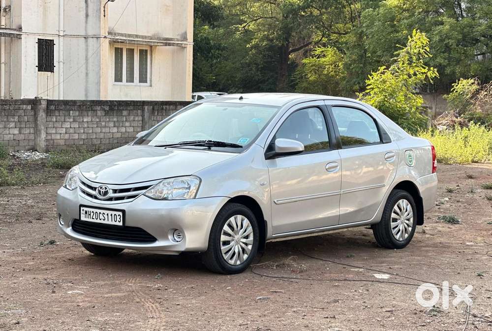 Toyota Etios, 2013, Petrol