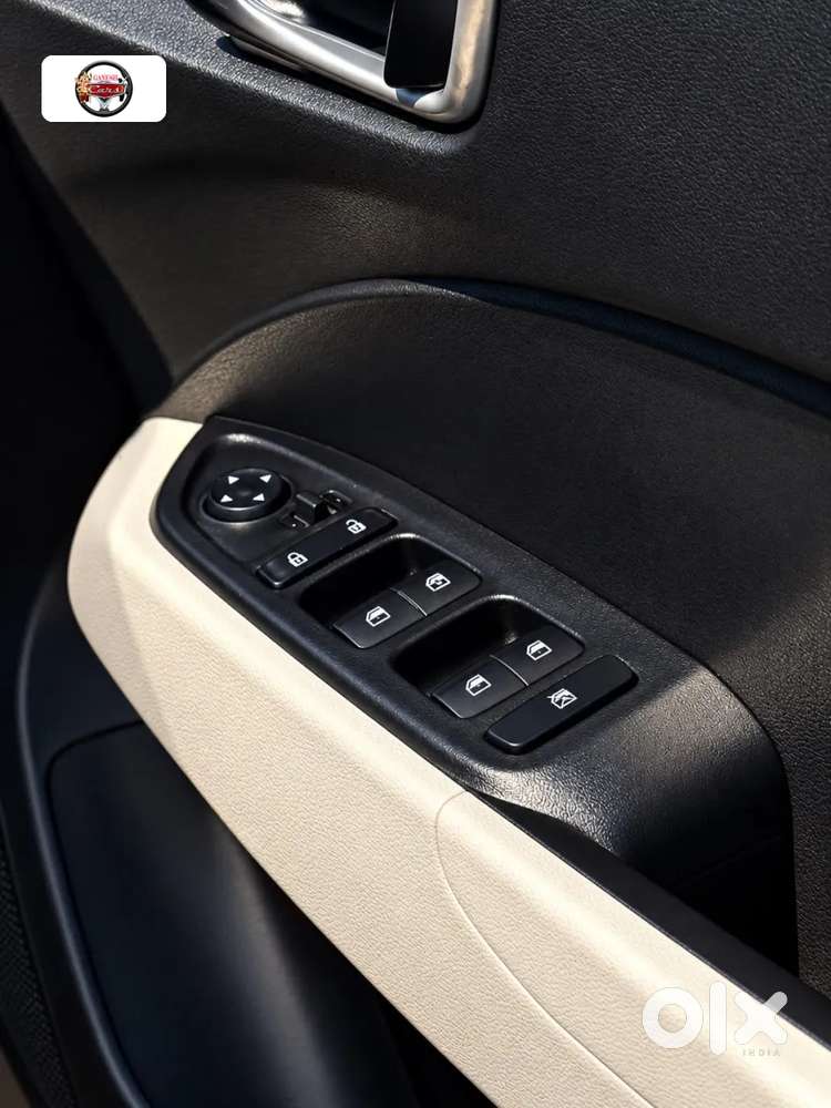 Hyundai Venue S 1.2 Petrol, 2024, Petrol