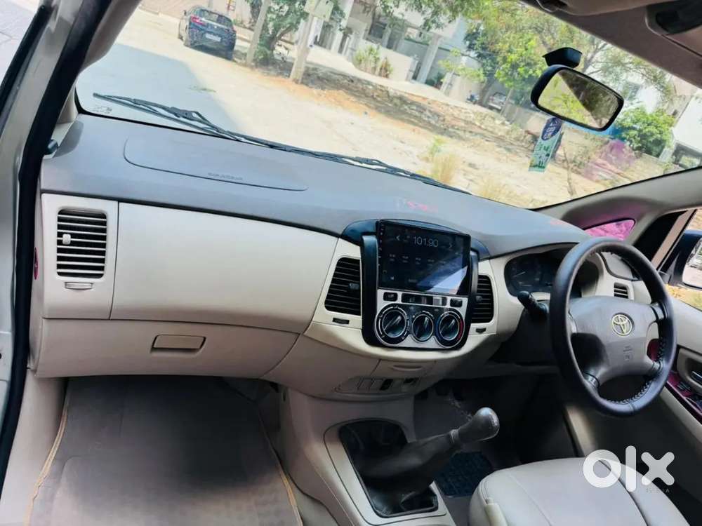 Toyota Innova 2006