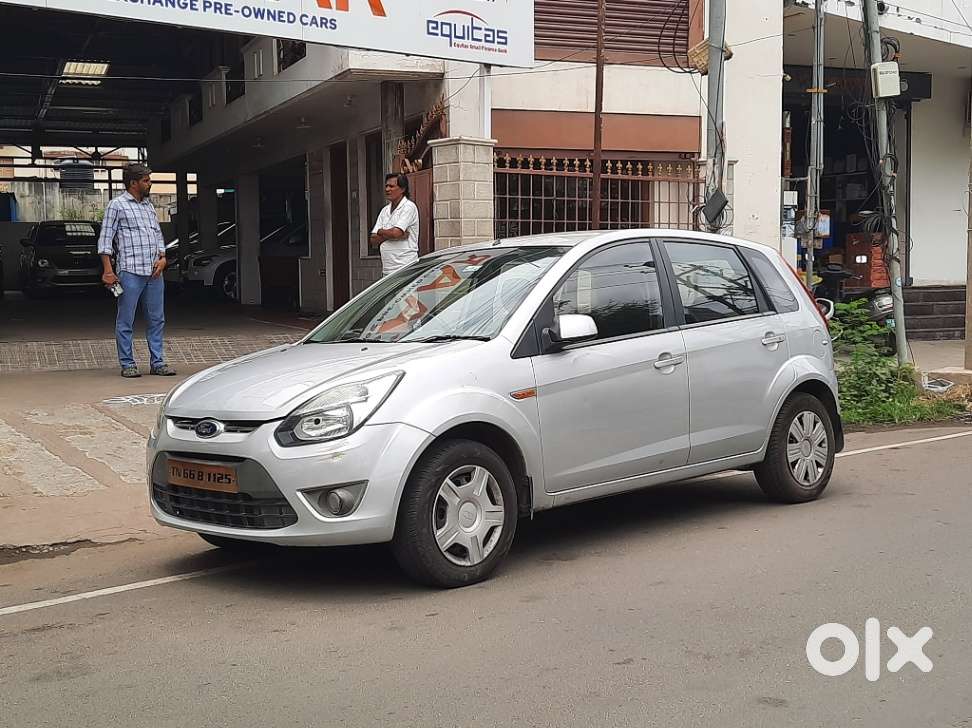 Ford Figo Petrol Titanium, 2010, Petrol