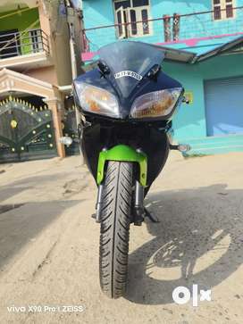 R15 v1 best sale second hand