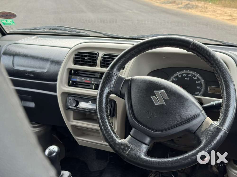 2022 Maruti Eeco Petrol Manual