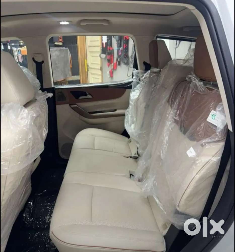 Mahindra Xuv 7xo 2026 Ax7t
