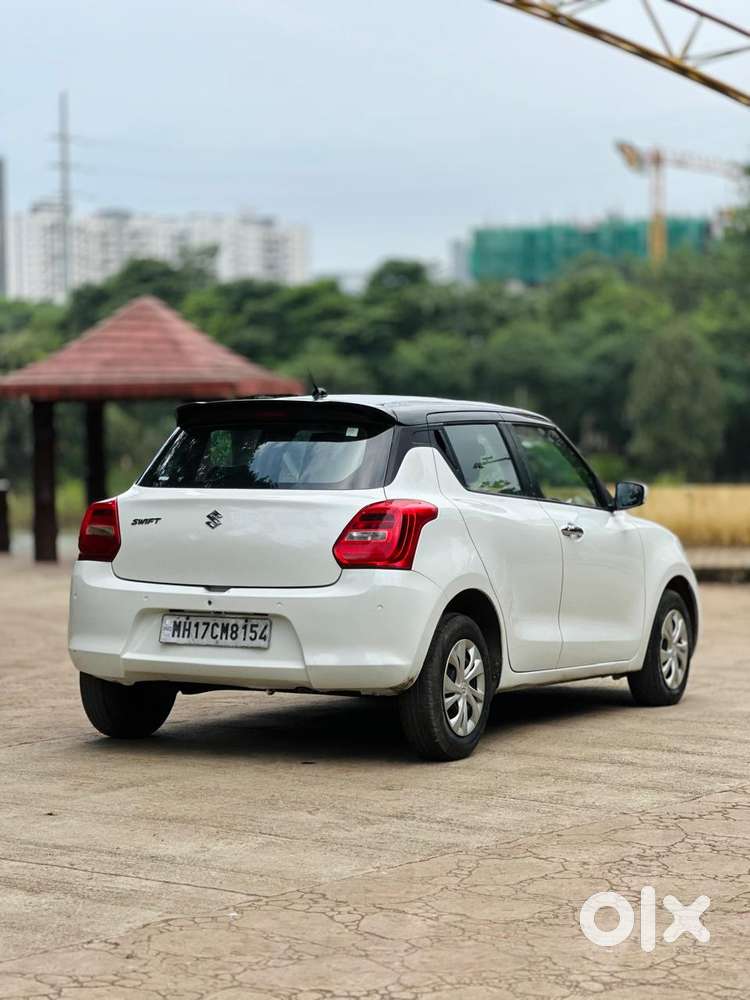 Maruti Suzuki Swift Vxi + Manual, 2021, Petrol