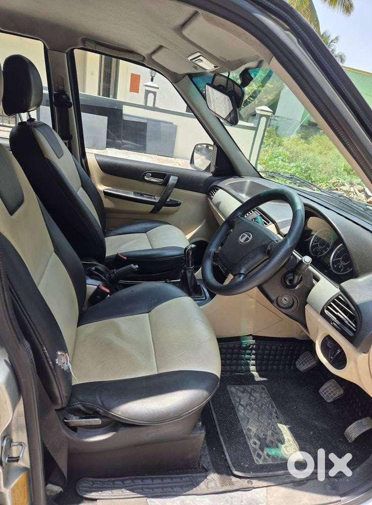 Tata Safari Storme Lx, 2014, Diesel