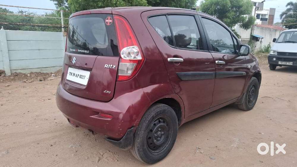 Maruti Suzuki Ritz Lxi, 2010, Petrol