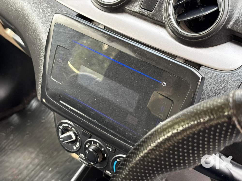 Maruti Suzuki Swift Vxi + Manual, 2021, Petrol