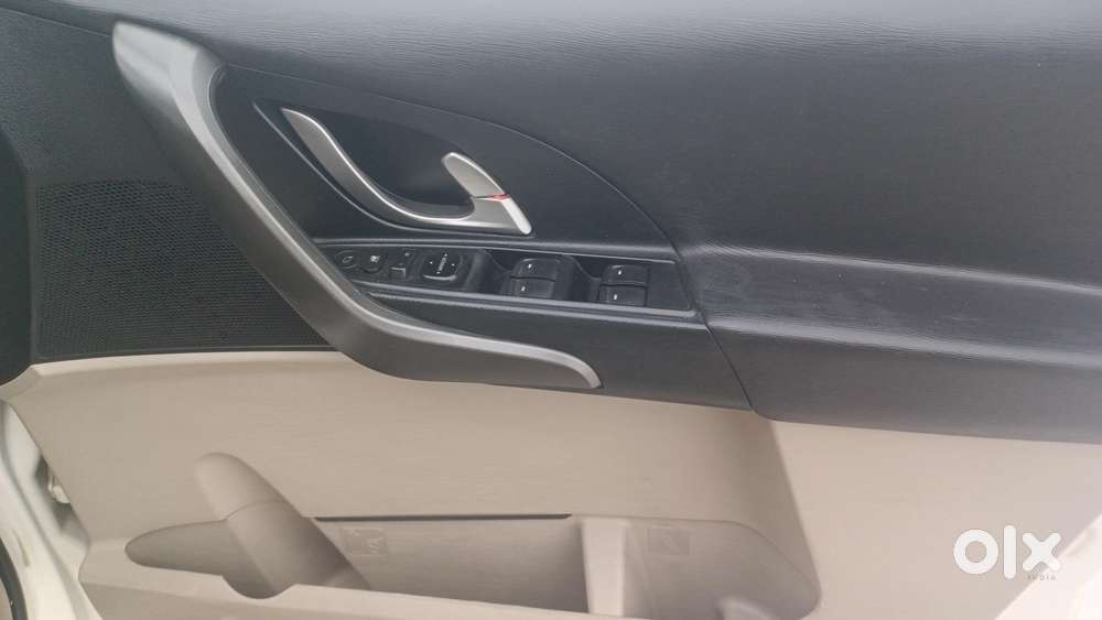 Mahindra Xuv500 W10 At, 2017, Diesel