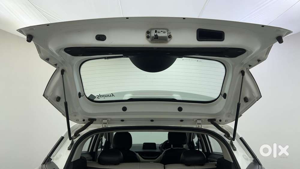 Tata Nexon 1.5 Revotorq Xza Plus S Amt, 2021, Petrol