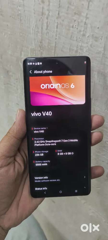 Vivo v40 with box