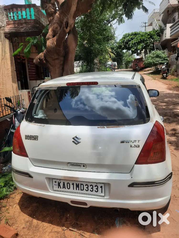 Maruti Suzuki Swift 2009 Lxi White Color