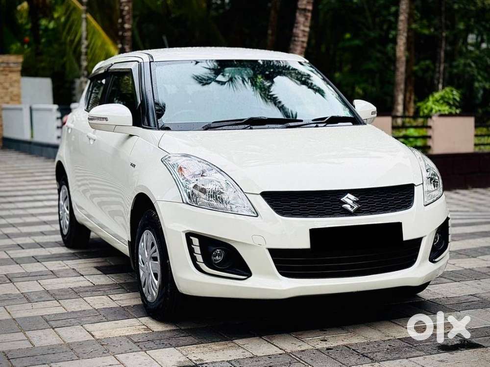 Maruti Suzuki Swift Vxi Optional, 2017, Petrol