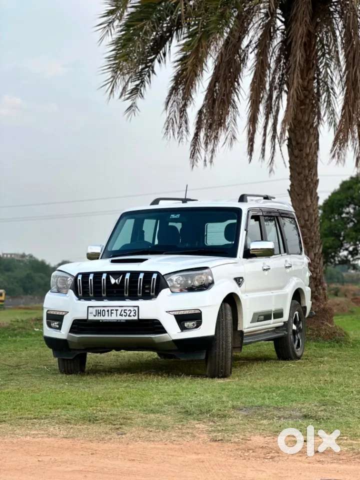 Mahindra Scorpio Classic, 2024, Diesel