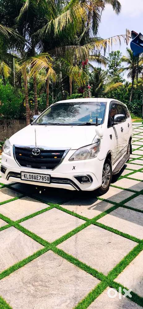 Toyota Innova 2005 Diesel 8 Str