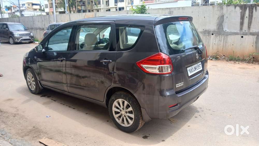Maruti Suzuki Ertiga Zxi, 2013, Petrol