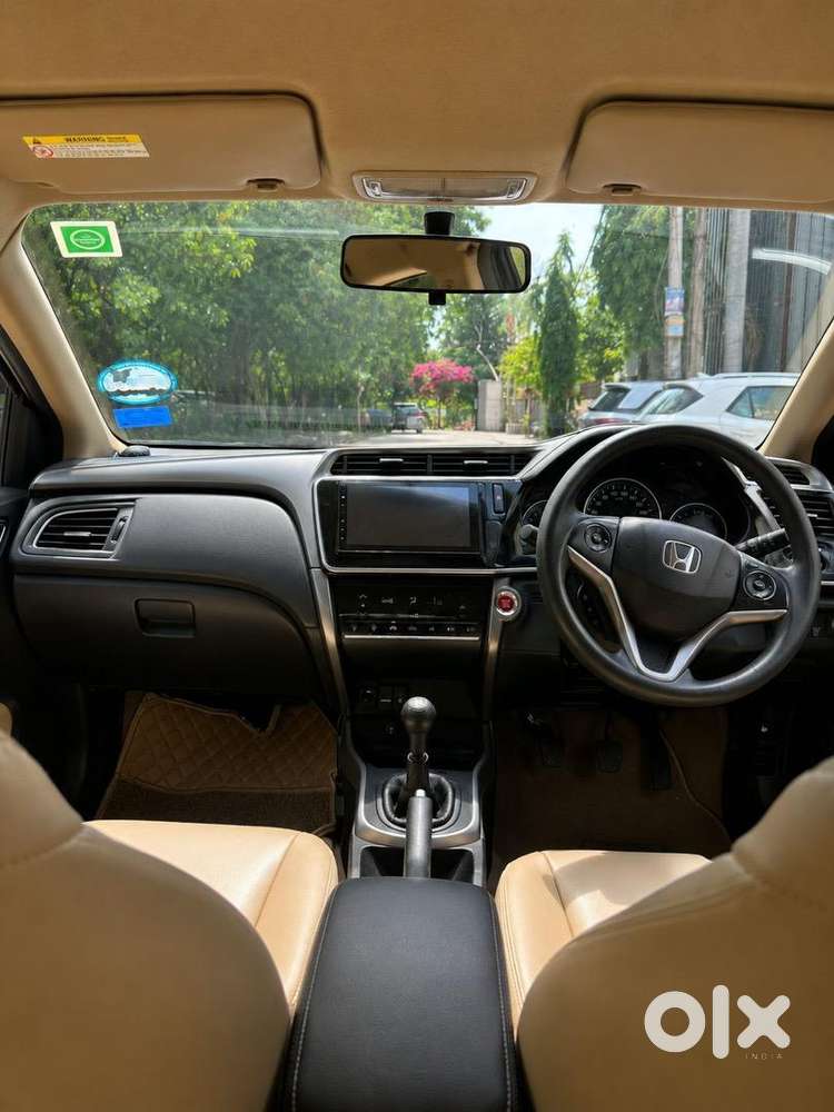Honda City 2018 V Petrol Push Start Vip Number Keyless Entry New Tyres