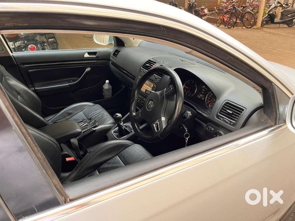 Single Handed Used. Each And Every Servicing On Time, No Accident.