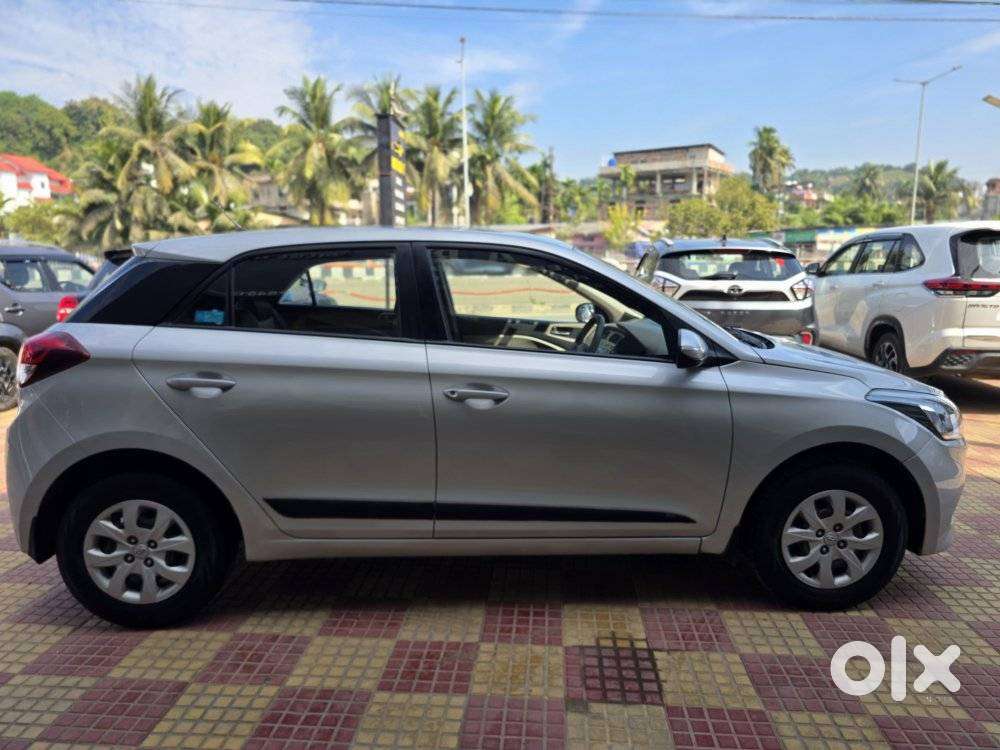 Hyundai Elite I20 Sportz (o) 1.2, 2016, Petrol