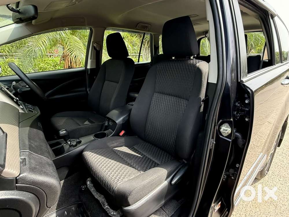Toyota Innova Crysta [2020-ongoing] 2.4 Gx 7 Str, 2022, Diesel