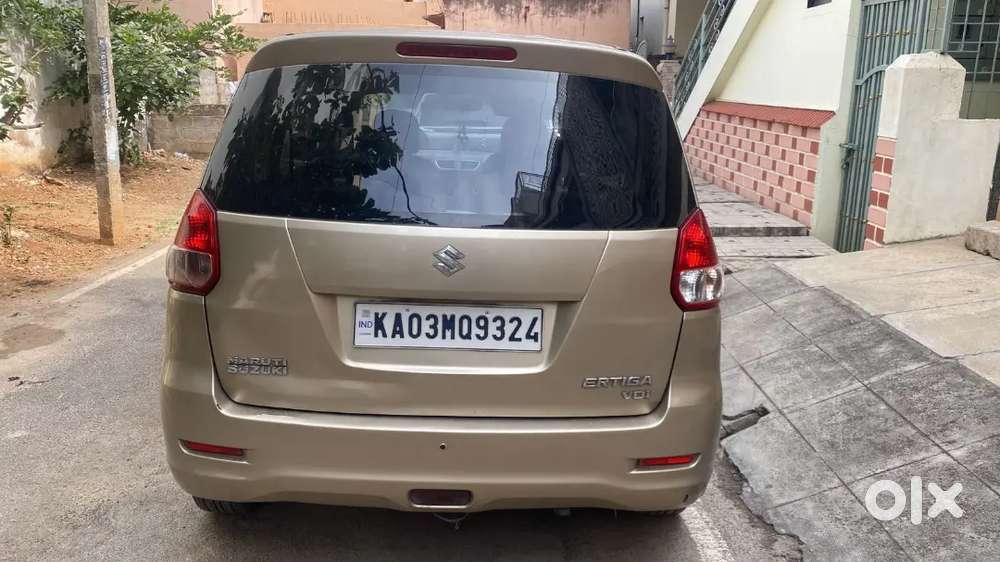 Maruti Suzuki Ertiga 2012 Diesel 185000 Km Driven