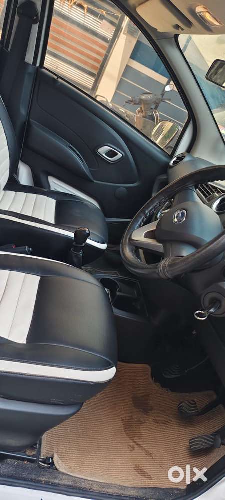 Datsun Redigo T Option, 2018, Petrol
