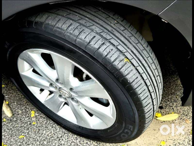 Toyota Corolla Altis