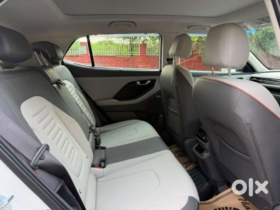 Hyundai Creta 1.6 Sx (o), 2025, Petrol