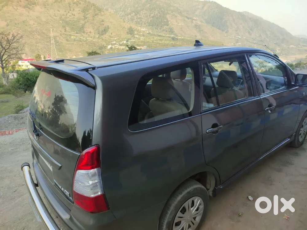 Toyota Innova 2013 Diesel Well Maintained