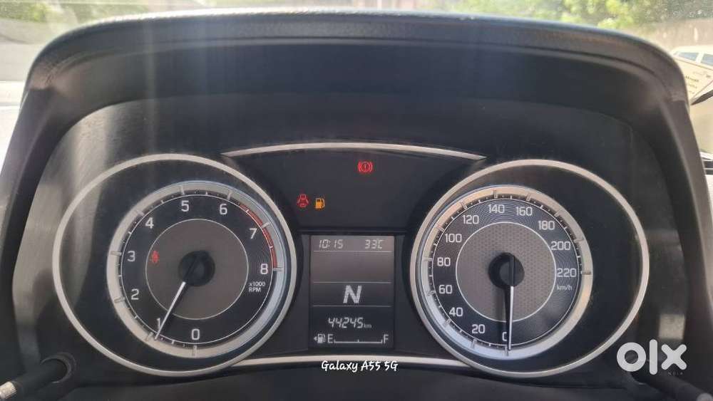 Maruti Suzuki Swift Dzire Vxi(o) Amt, 2024, Petrol