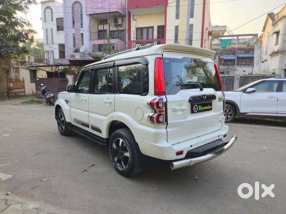 Mahindra Scorpio Classic 2.2 S 11 Mt 7 Str, 2022, Diesel