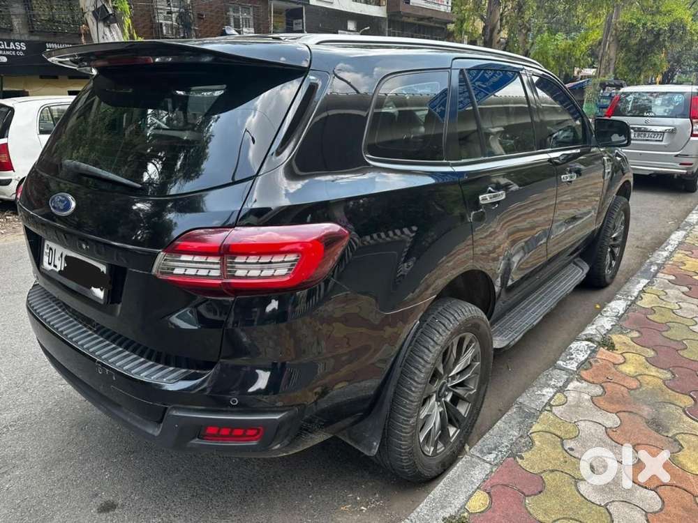 Ford Endeavour (2020)