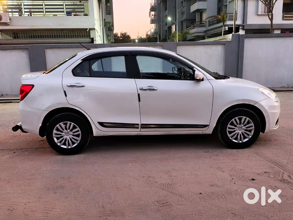 Maruti Suzuki Swift Dzire Vxi Optional, 2023, Petrol