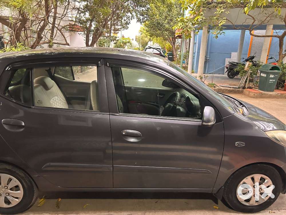 Hyundai I10 Sportz 2012 Car
