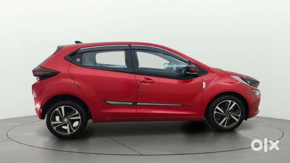 Tata Altroz Xz Plus I-turbo (s), 2023, Petrol